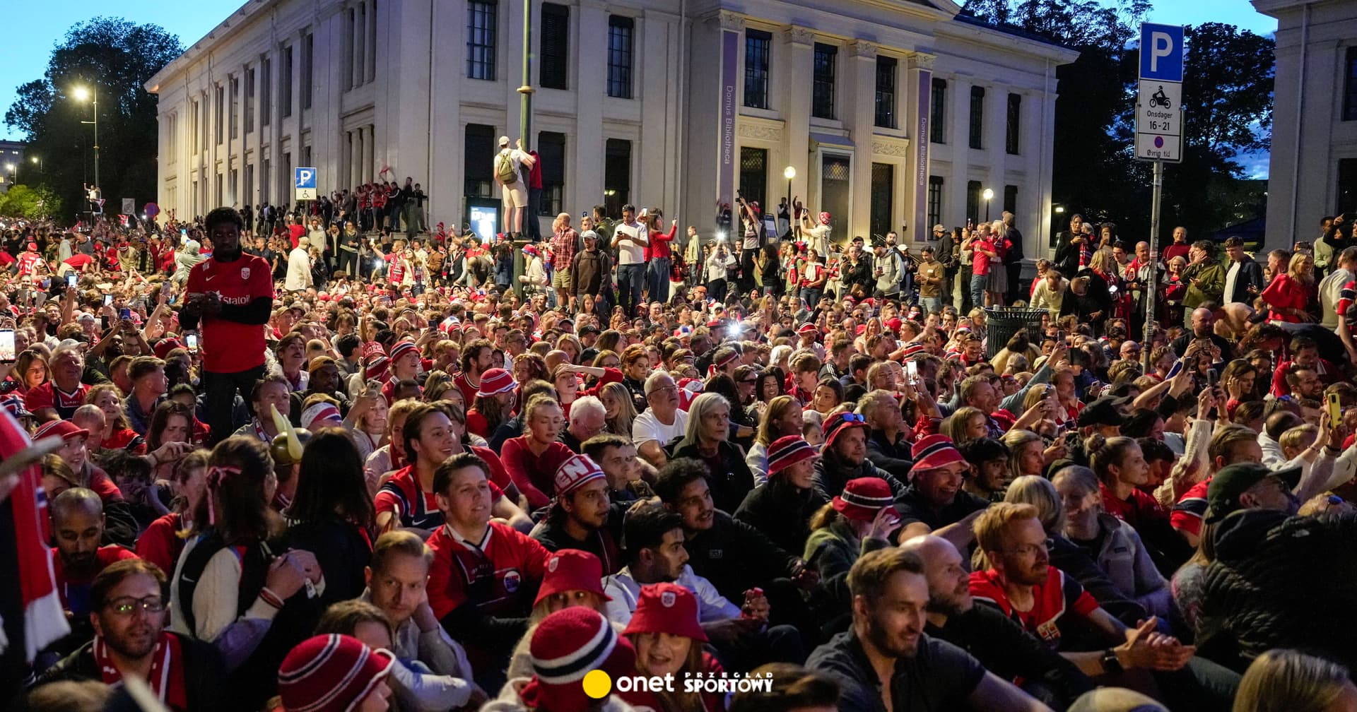 Szaleństwo na ulicach Oslo. Sceny po meczu Norwegia - Brazylia