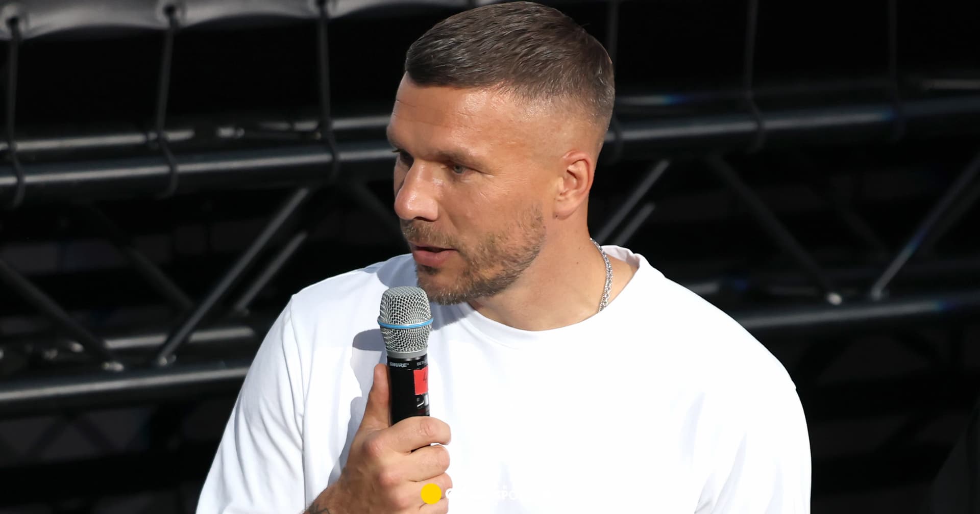 Trener Górnika reaguje po tym, co zrobił Lukas Podolski. "Nie zgadzam się"