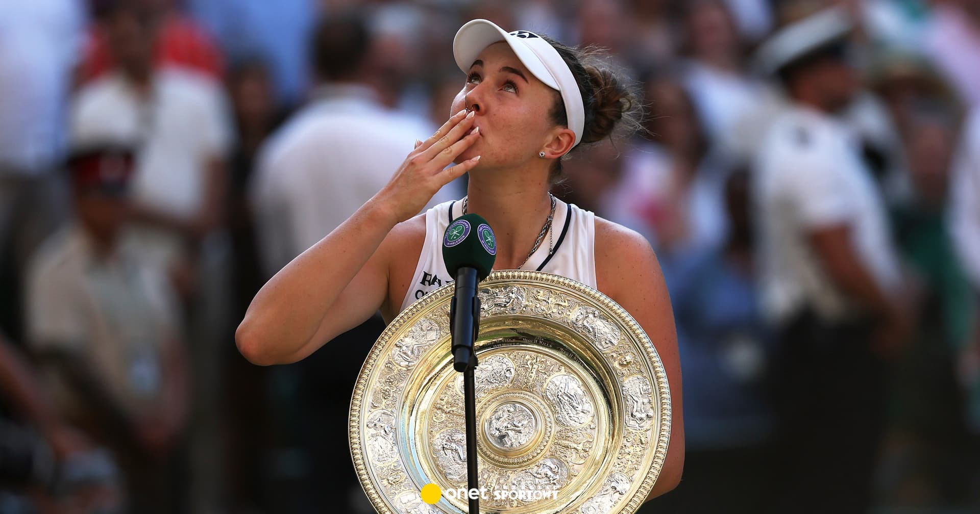 Wzruszająca dedykacja po finale Wimbledonu. "Normalnie nie płaczę"
